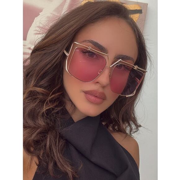 NEW Valentino VLS116-C Gold Pink Oversized Square Sunglasses - Picture 1 of 10